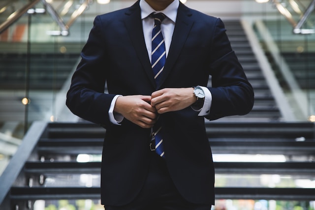 businessman wearing suit